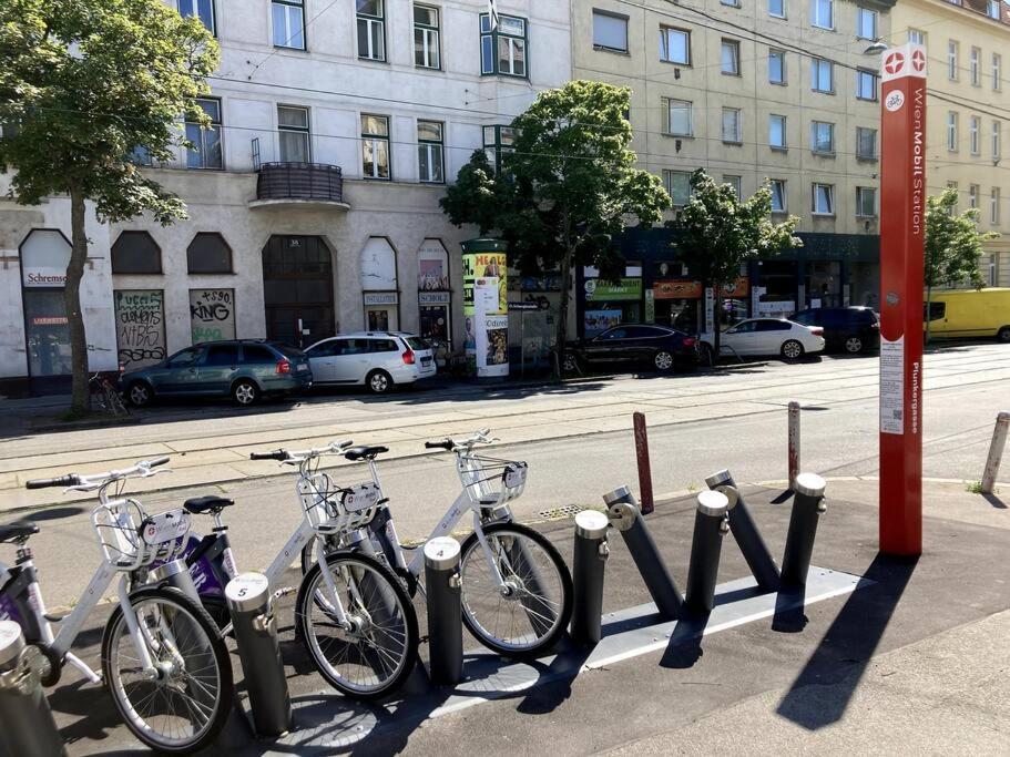 Vienna: Cozy 2-Room Apt. Dış mekan fotoğraf