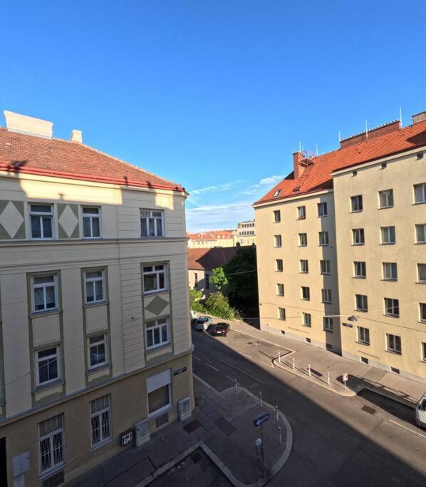 Vienna: Cozy 2-Room Apt. Dış mekan fotoğraf