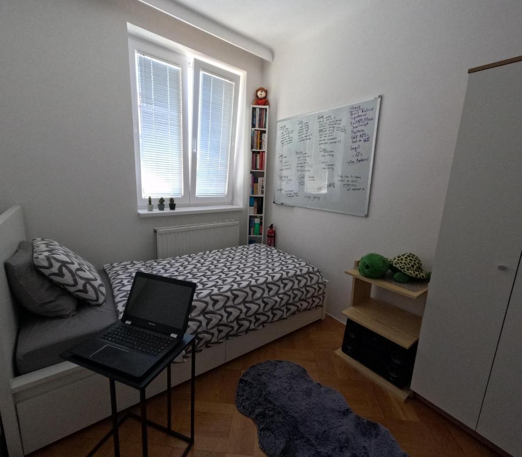 Vienna: Cozy 2-Room Apt. Dış mekan fotoğraf
